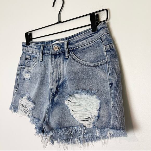 Kancan Ultra High Rise Short Distressed Denim Jean Size Small - Picture 4 of 9